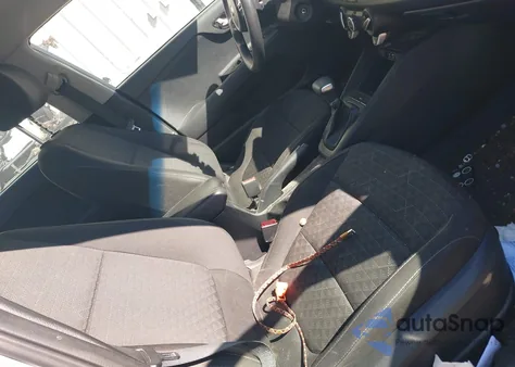 2020 Kia Rio S z USA, uszkodzony, nr VIN 3KPA24AD1LE315070